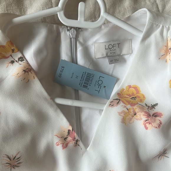 NWT Loft Dress! Size Medium Petite - Picture 2 of 4